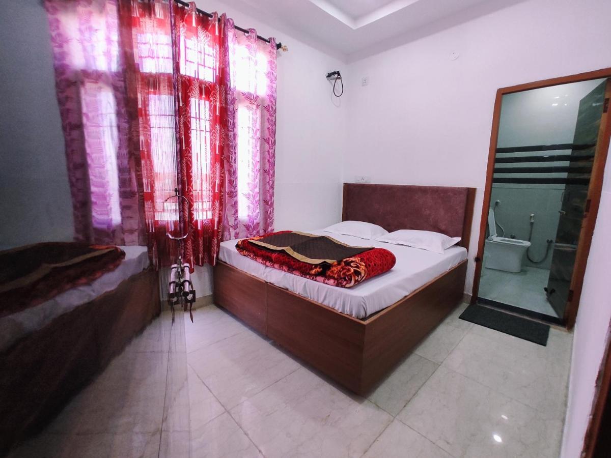 Hotel Yolo- Chandīgarh Εξωτερικό φωτογραφία