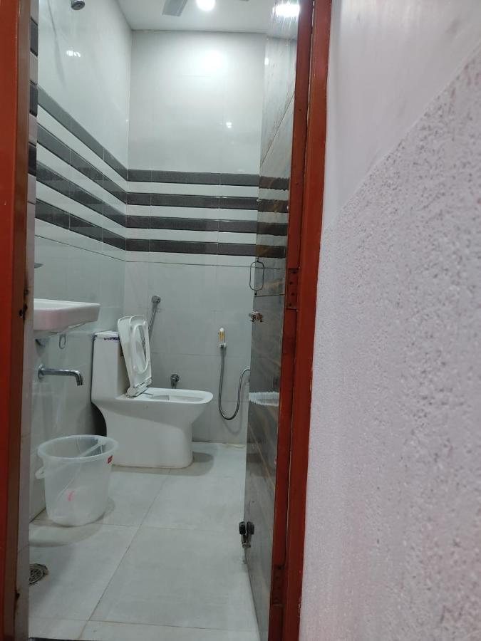 Hotel Yolo- Chandīgarh Εξωτερικό φωτογραφία