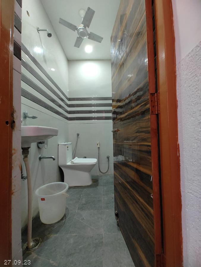 Hotel Yolo- Chandīgarh Εξωτερικό φωτογραφία