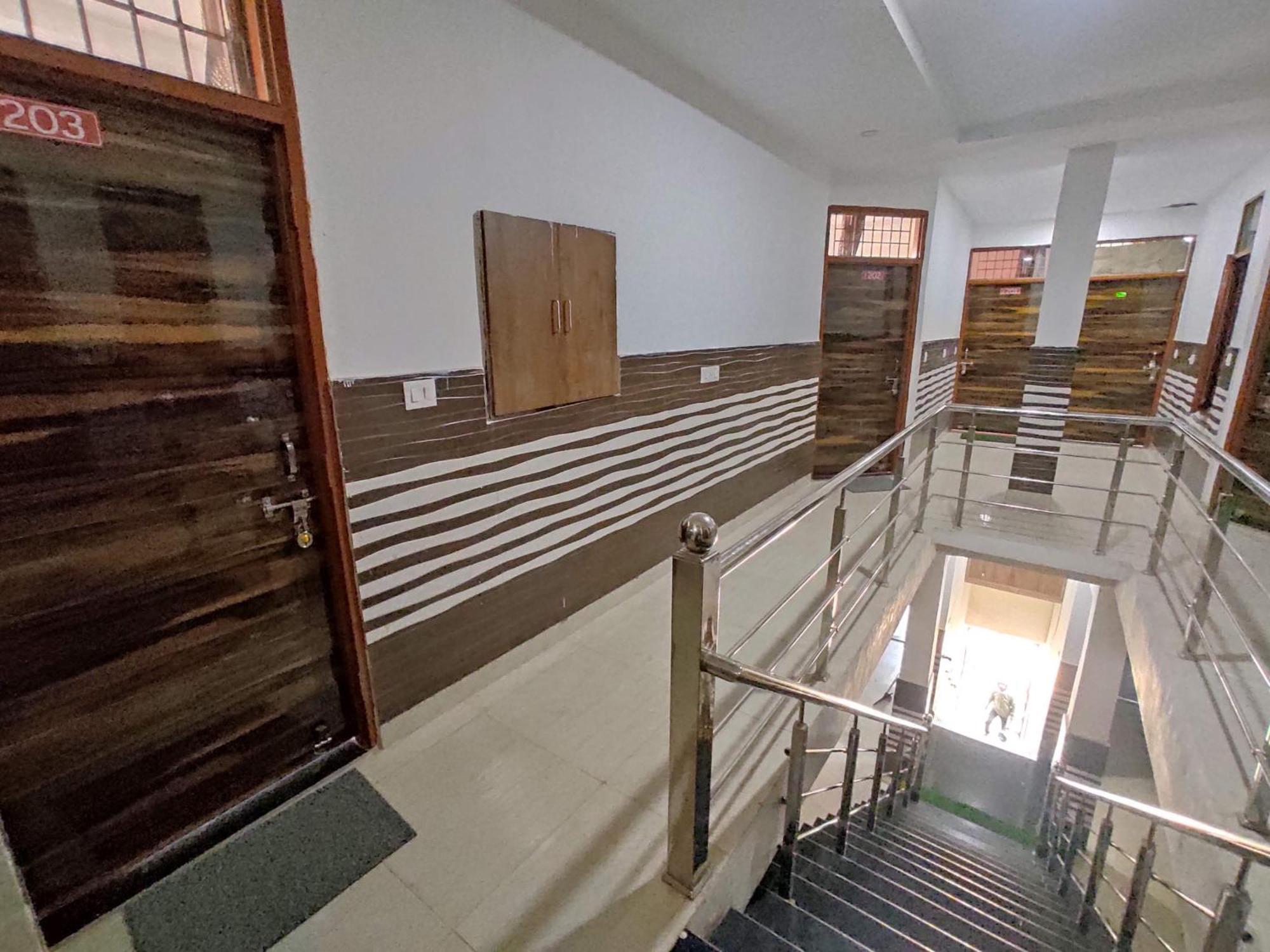 Hotel Yolo- Chandīgarh Εξωτερικό φωτογραφία