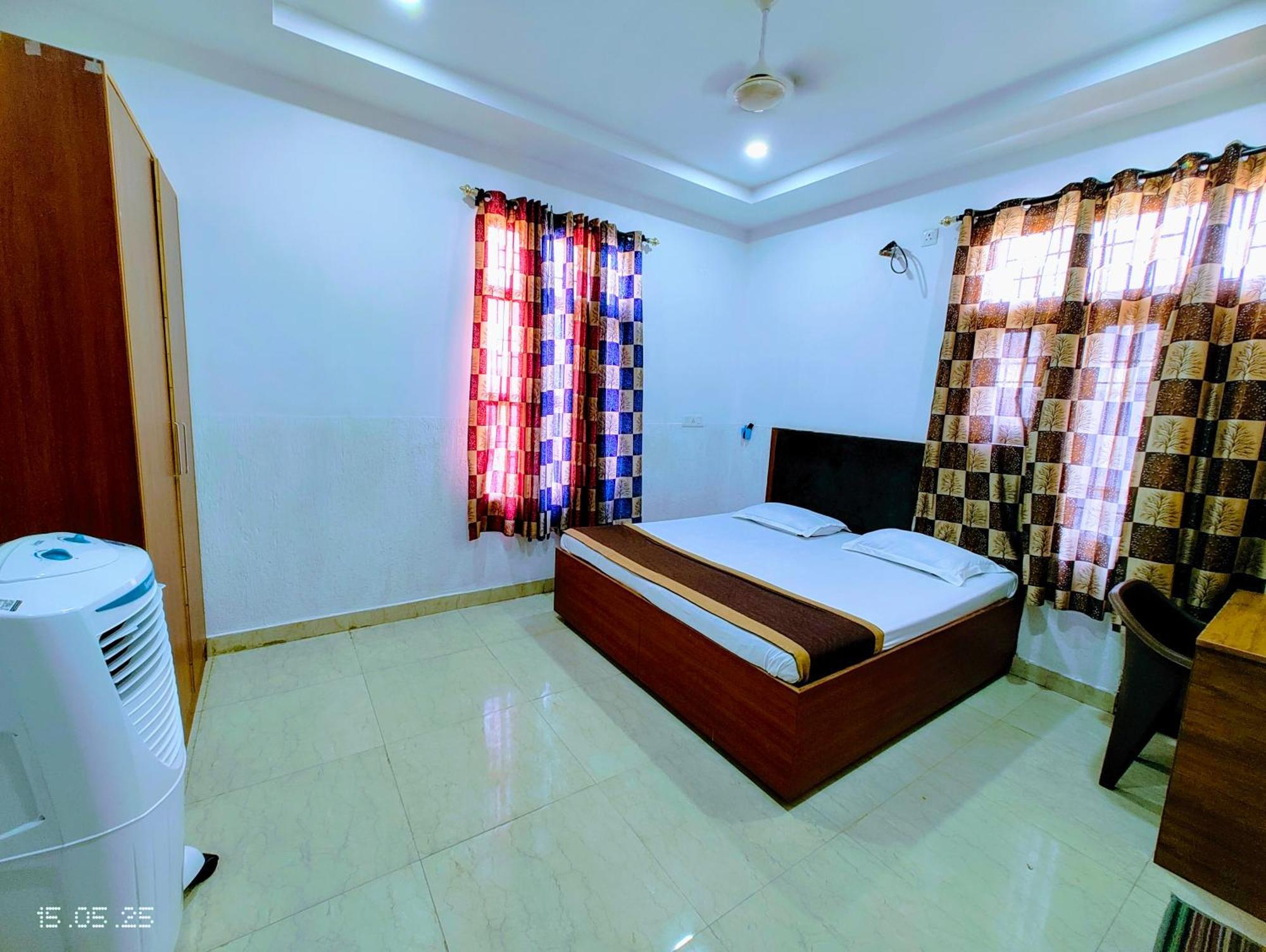 Hotel Yolo- Chandīgarh Εξωτερικό φωτογραφία